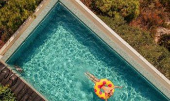 Construir piscina: 4 dicas para não errar